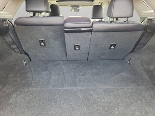 White 2018 Lexus RX 450h Base