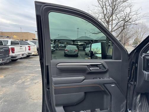 2024 GMC Sierra 2500 AT4