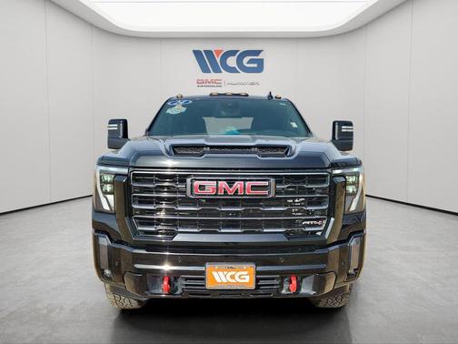 2024 GMC Sierra 2500 AT4