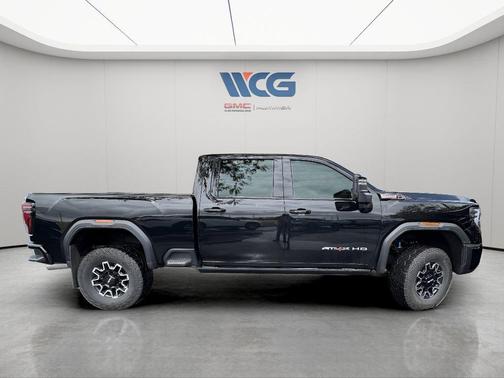 Black 2024 GMC Sierra 2500 AT4X