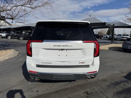 2025 GMC Yukon Denali