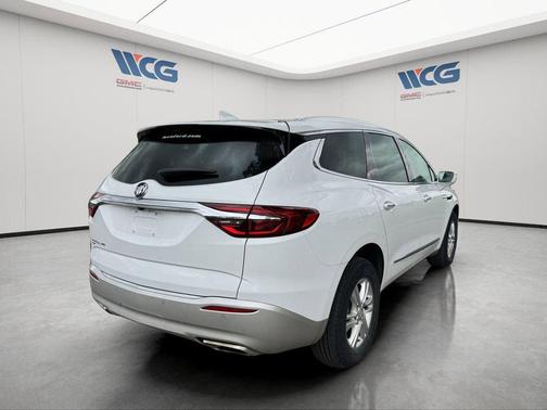 White 2020 Buick Enclave AWD Essence