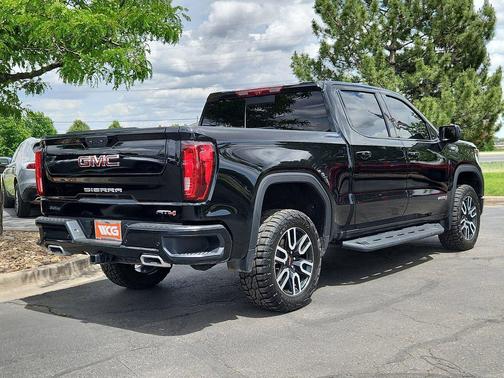 Black 2025 GMC Sierra 1500 AT4
