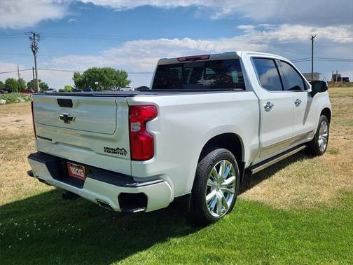2022 Chevrolet Silverado 1500 High Country