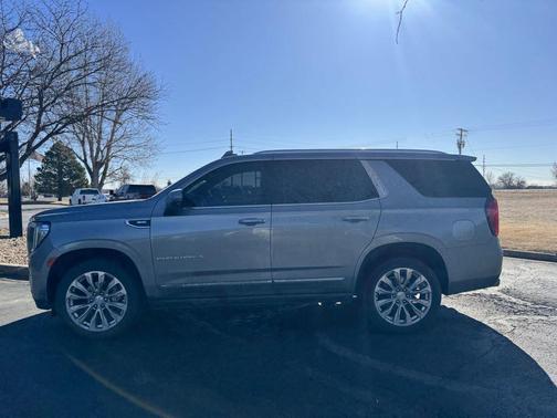 2024 GMC Yukon Denali