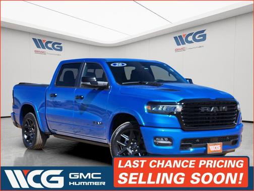 Hydro Blue Pearlcoat 2026 RAM 1500 Laramie