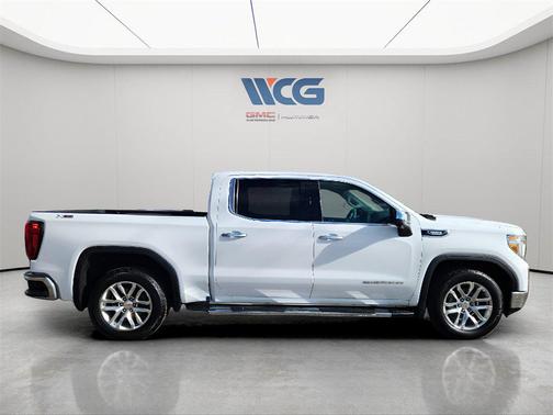 2022 GMC Sierra 1500 SLT