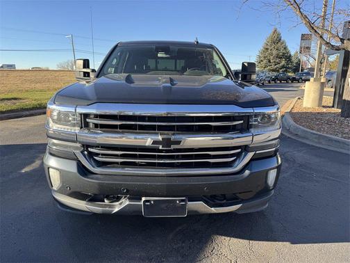 2017 Chevrolet Silverado 1500 High Country