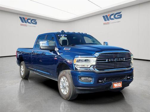 2024 RAM 3500 Laramie Crew Cab 4x4 8' Box