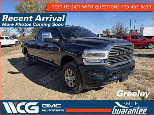2024 RAM 3500 Laramie Crew Cab 4x4 8' Box