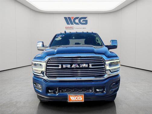 2024 RAM 3500 Laramie Crew Cab 4x4 8' Box