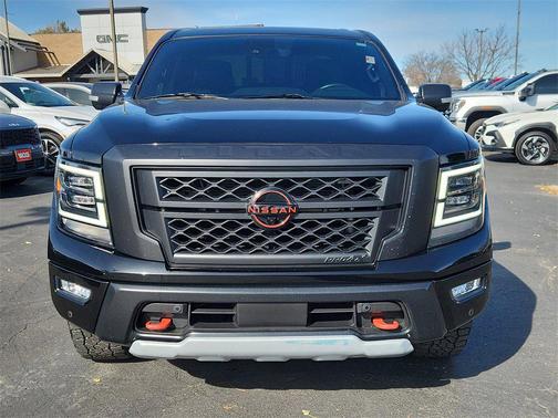 2023 Nissan Titan PRO-4X