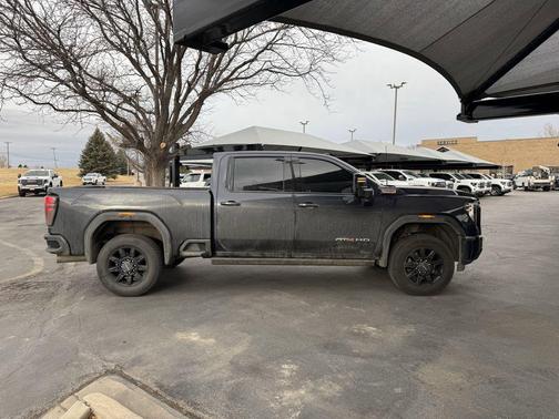 2024 GMC Sierra 2500 AT4