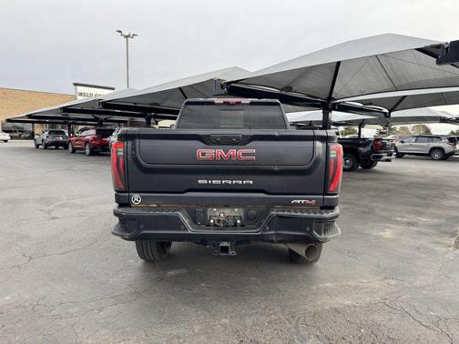 2024 GMC Sierra 2500 AT4