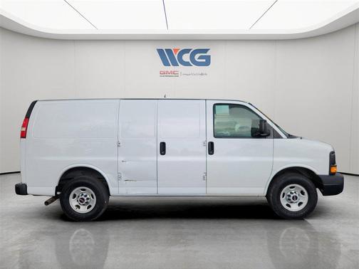 2016 GMC Savana 2500 Work Van