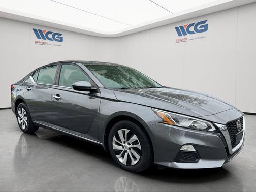 Gray 2019 Nissan Altima 2.5 S