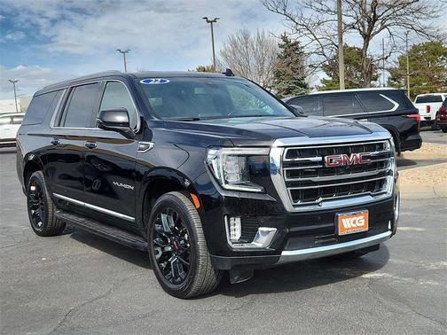 2022 GMC Yukon XL SLT