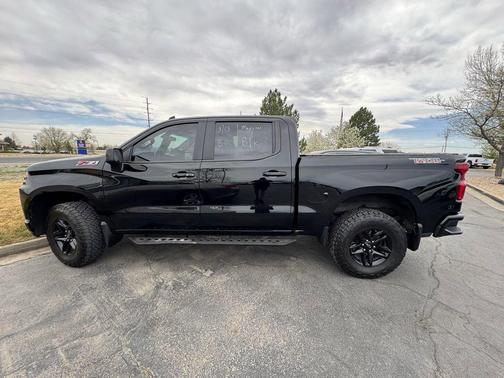 Black 2021 Chevrolet Silverado 1500 LT Trail Boss