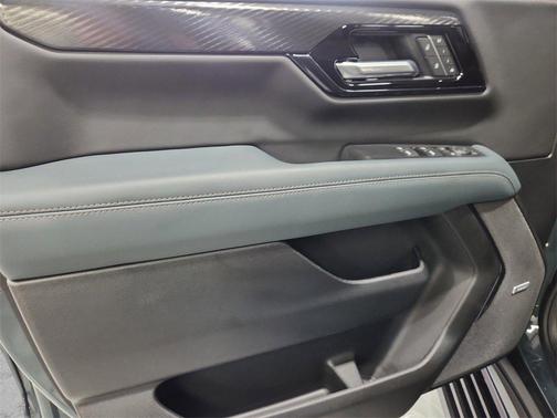 2026 GMC Yukon 4WD AT4 Ultimate