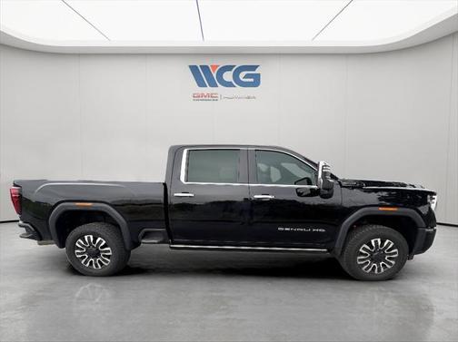 2025 GMC Sierra 3500 Denali