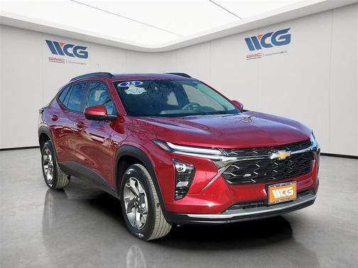 2025 Chevrolet Trax LT