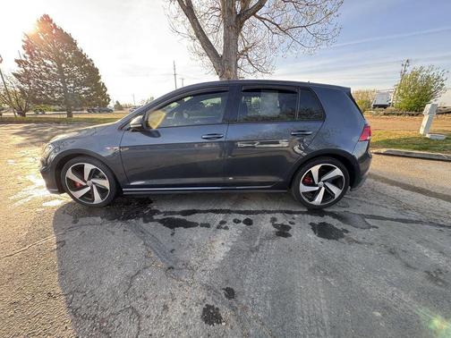 2019 Volkswagen Golf GTI 2.0T S 4-Door