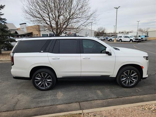 2024 Cadillac Escalade Sport