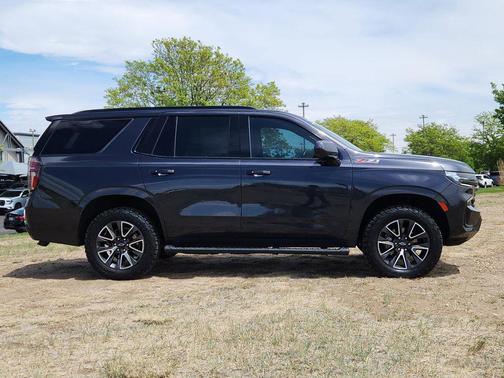 Gray 2022 Chevrolet Tahoe 4WD Z71