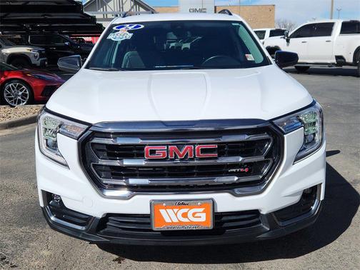 2024 GMC Terrain AWD AT4