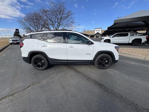 2024 GMC Terrain AWD AT4