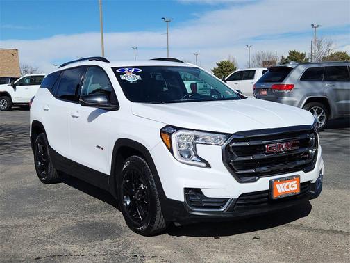 2024 GMC Terrain AWD AT4