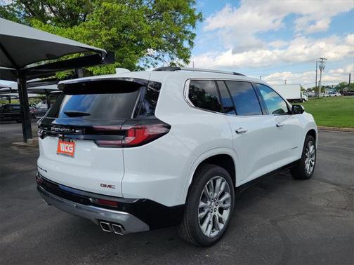 2025 GMC Acadia Denali