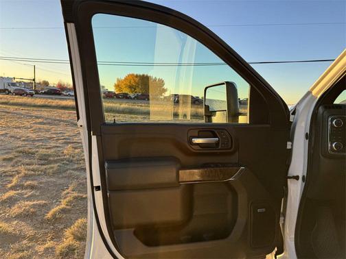 2023 GMC Sierra 3500 Denali