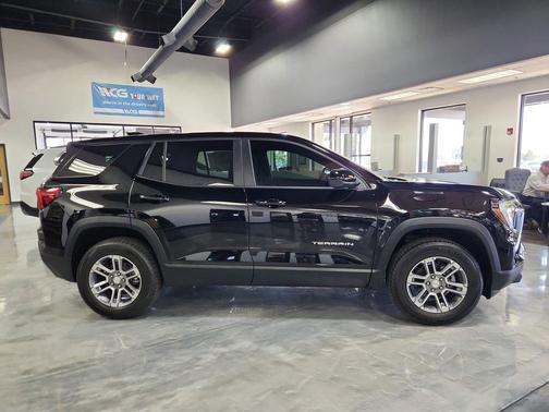 2026 GMC Terrain AWD Elevation