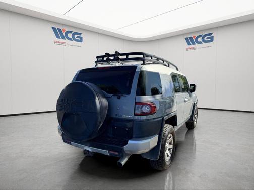 Gray 2014 Toyota FJ Cruiser Base