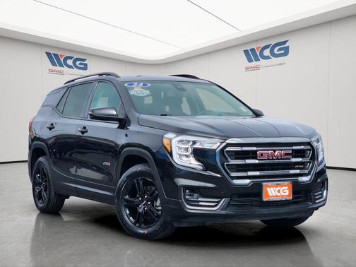 2024 GMC Terrain AWD AT4