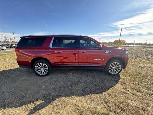 2021 GMC Yukon XL Denali