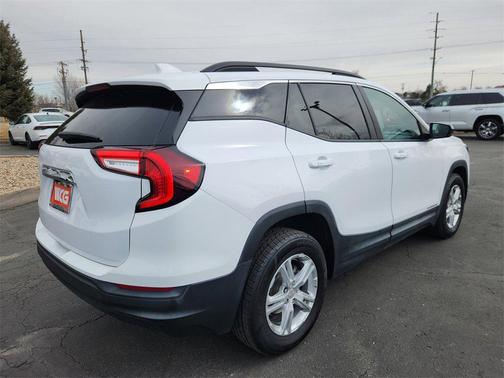 2022 GMC Terrain SLE