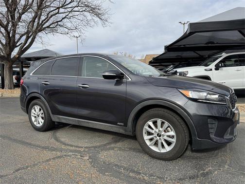 2019 Kia Sorento LX