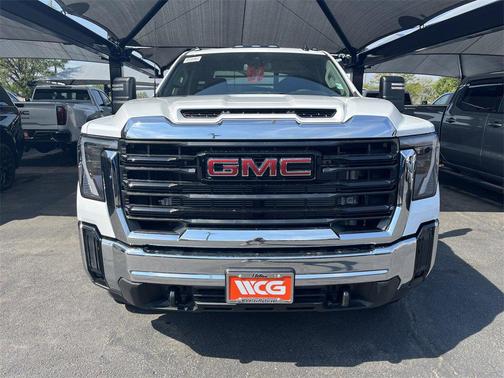 2025 GMC Sierra 3500 Base