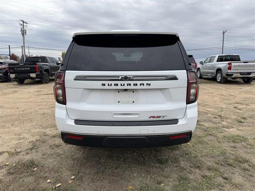 2022 Chevrolet Suburban RST