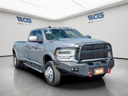 2021 RAM 3500 Laramie Crew Cab 4x4 8' Box
