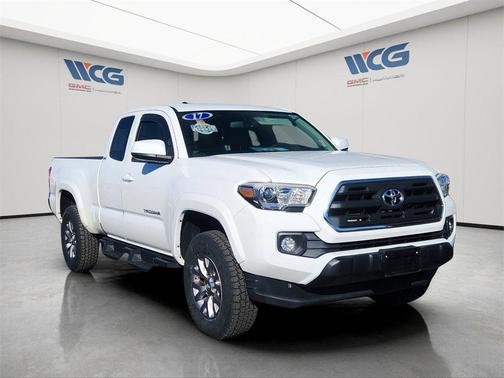 2017 Toyota Tacoma SR5