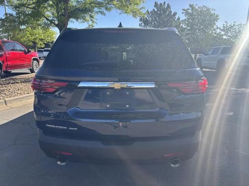 Blue 2022 Chevrolet Traverse LS