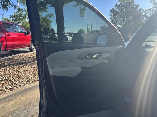 Blue 2022 Chevrolet Traverse LS