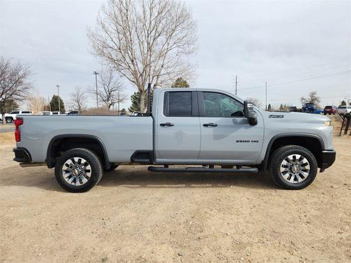 2024 Chevrolet Silverado 2500 Custom