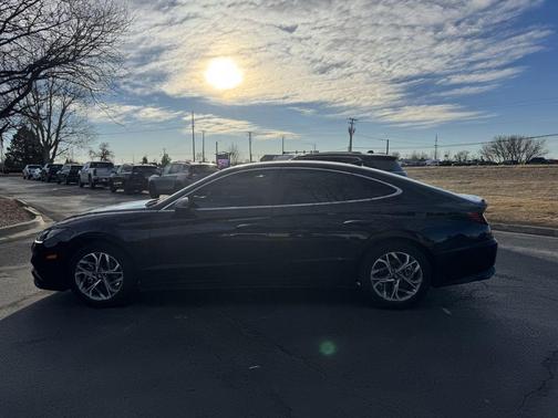 2023 Hyundai SONATA SEL