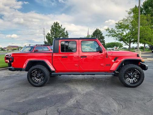 2022 Jeep Gladiator Sport S