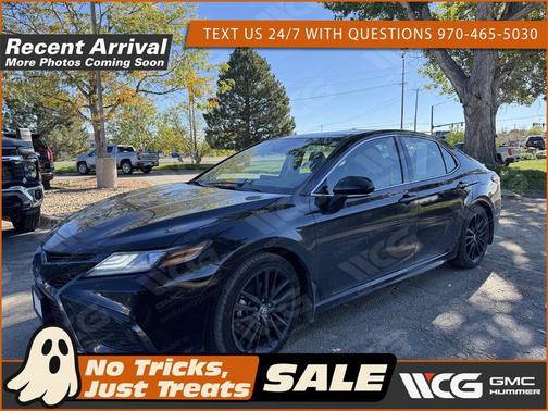 2024 Toyota Camry Hybrid SE
