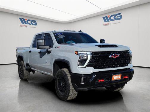 2025 Chevrolet Silverado 2500 4WD Crew Cab Standard Bed ZR2